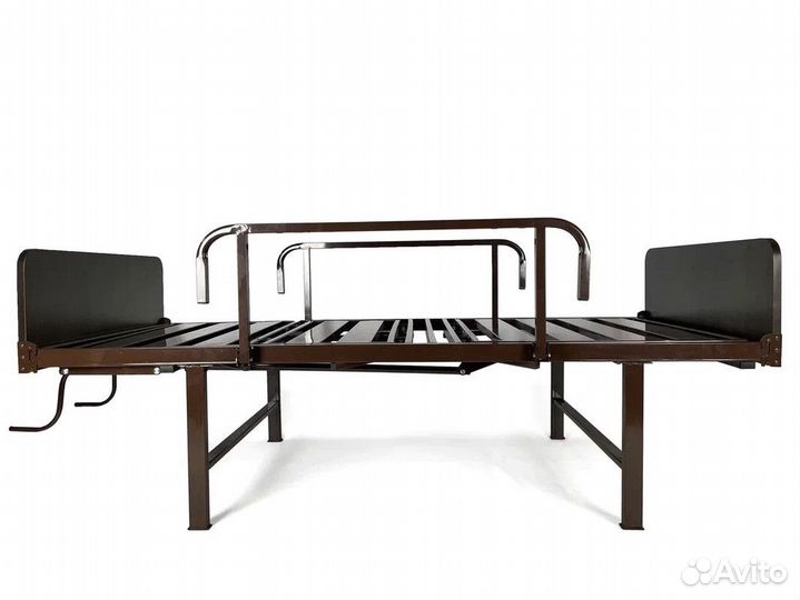 Медицинская кровать для лежачих больных