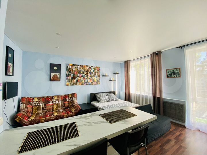 Квартира-студия, 42 м², 2/3 эт.