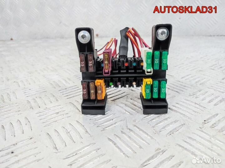 Блок предохранителей Mercedes W211 A2115450301