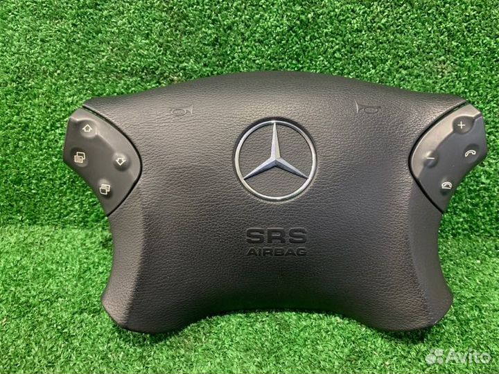 Заглушка в руль Mercedes-Benz C-Class W203 271940