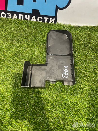 Крышка аккумулятора Ford Explorer 6 U625 2020