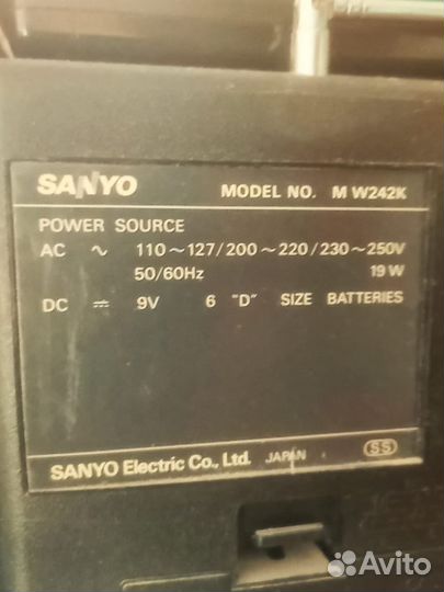Магнитофон sanyo M W242K
