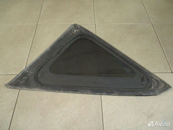 Стекло кузовное глухое левое Nissan Murano (Z51)