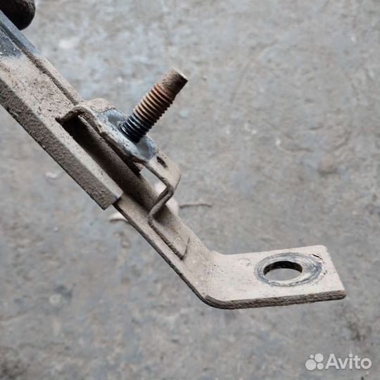 Лента крепления бака mitsubishi outlander xl