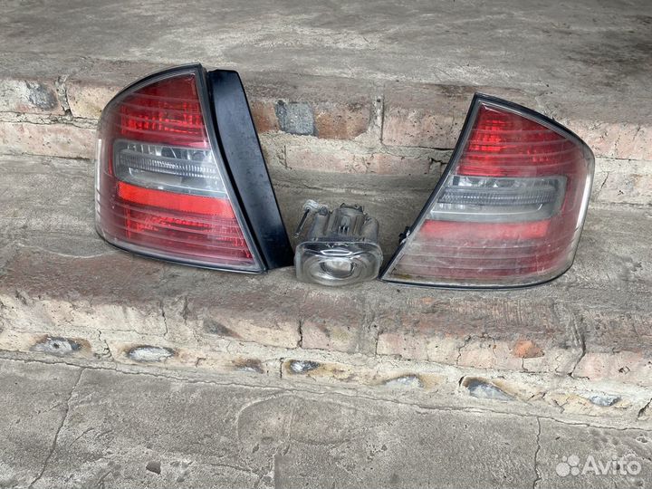 Задние стопы