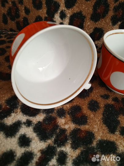 Чашки в горох СССР цена за 3