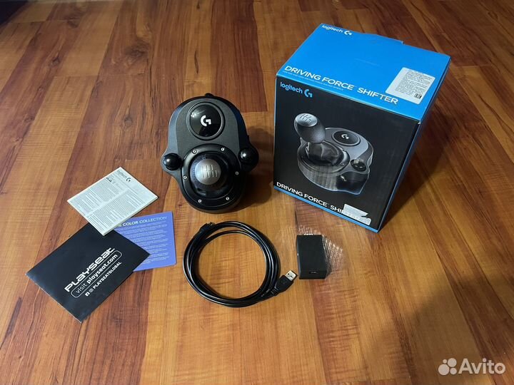 Коробка передач Logitech Driving Force Shifter
