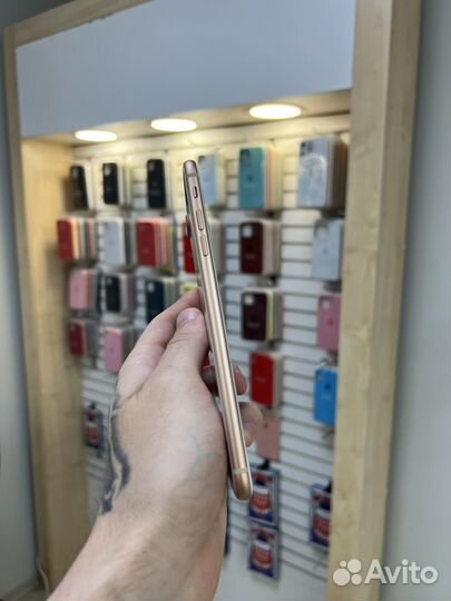 iPhone 8 Plus, 64 ГБ