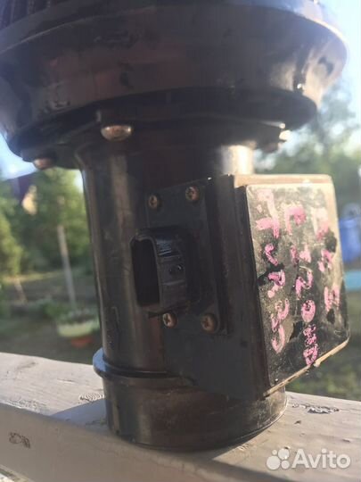 Датчик масового расхода воздуха