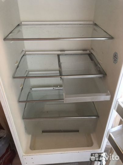 Холодильник siemens