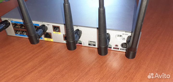 Шлюз безопасности Huawei USG 2000