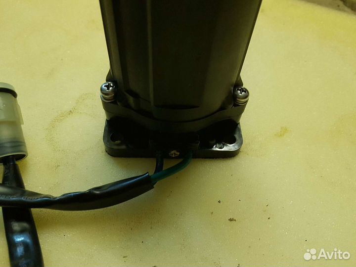 Моторчик гидроподъема для лодочных моторов