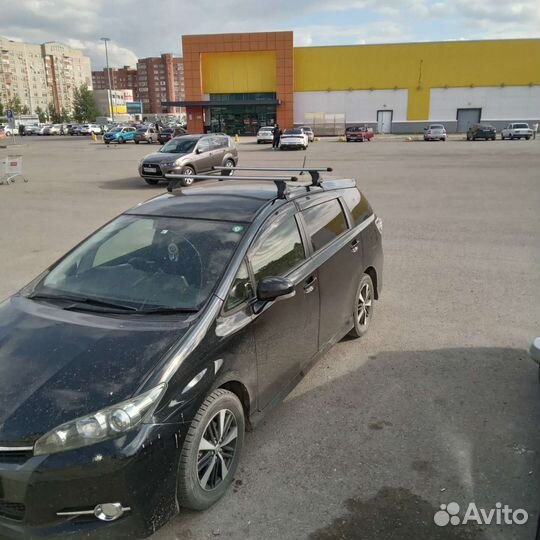 Рейлинги поперечны на Toyota Wish