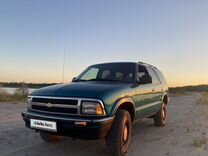 Chevrolet Blazer 4.3 AT, 1995, 240 000 км, с пробегом, цена 470 000 руб.
