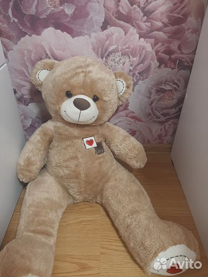 Плюшевый медведь