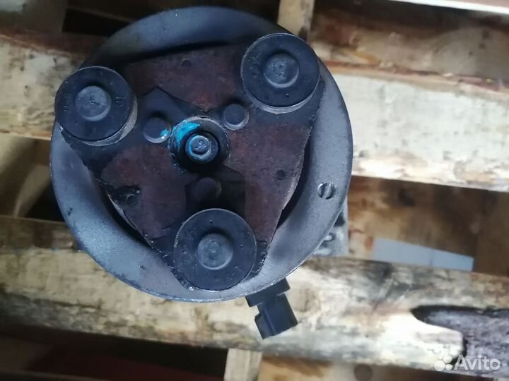 Компрессор кондиционера Ford s-max 2.0 дизель