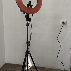 Кольцевая лампа 54 см с натуральным светом