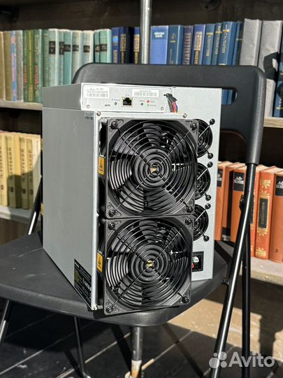 Antminer T21 190T/S Новый