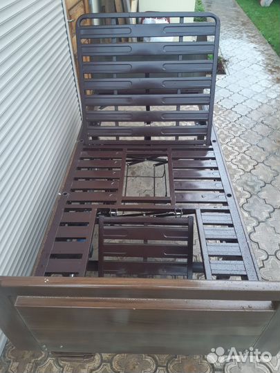 Кровать для лежачих больных