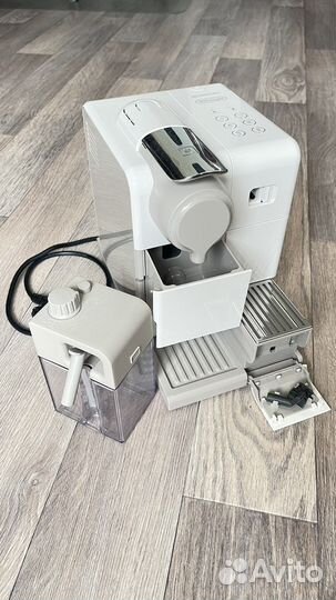 Кофемашина delonghi