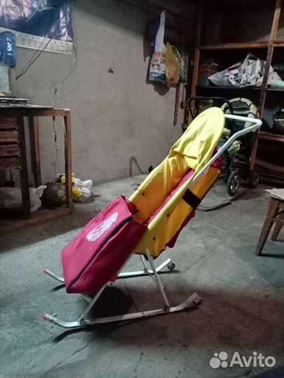 Детские санки с колесами