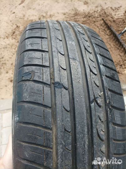 Dunlop SP Sport FastResponse 215/60 R16