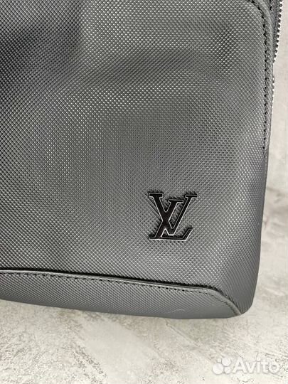 Мужская нагрудная сумка Louis Vuitton l-9225