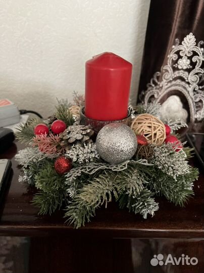 Новогодний венок ручной работы