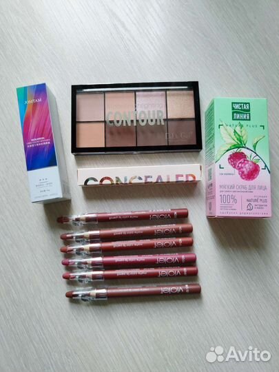 Косметика для девушек