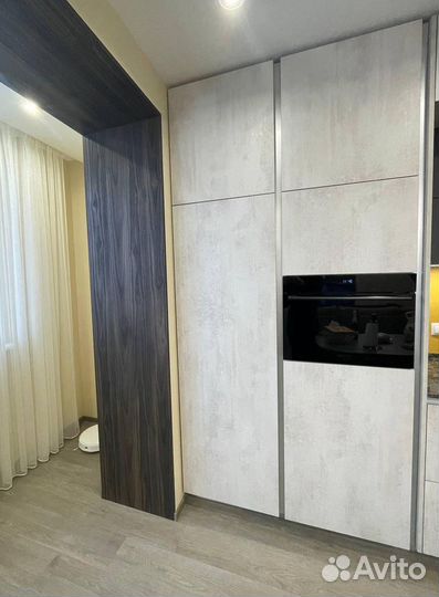 Кухонный гарнитур угловой