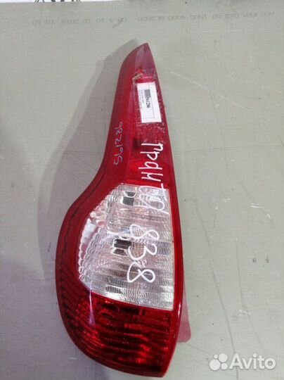 Фонарь задний левый LADA Kalina 2192 хэтчбэк