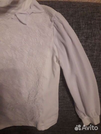 Блузка школьная