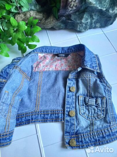 Детская джинсовая жилетка