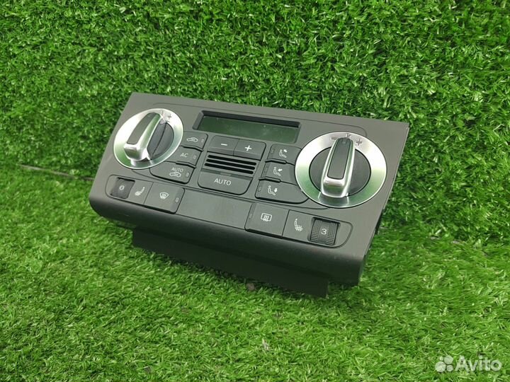 Блок управления климат-контролем 8P0820043BL Audi