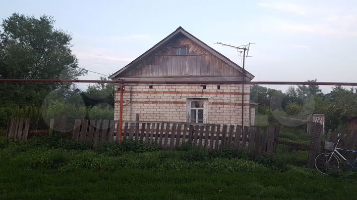 Дом 32 м² на участке 36 сот.