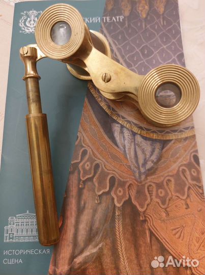 Винтажный бинокль лорнет