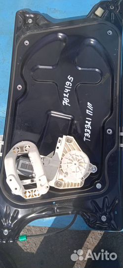 Стеклоподъемник электр. передний правый Land Rove