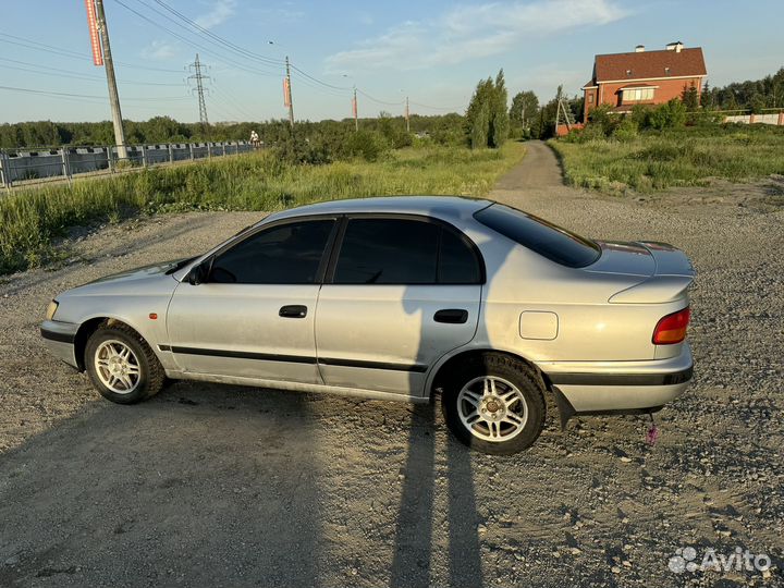 Toyota Carina E 1.6 МТ, 1997, 280 000 км