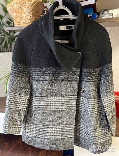 Пальто женское 46 размер