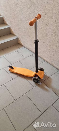 Самокат детский трехколесный