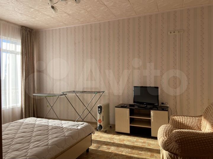 2-к. квартира, 74 м², 3/9 эт.