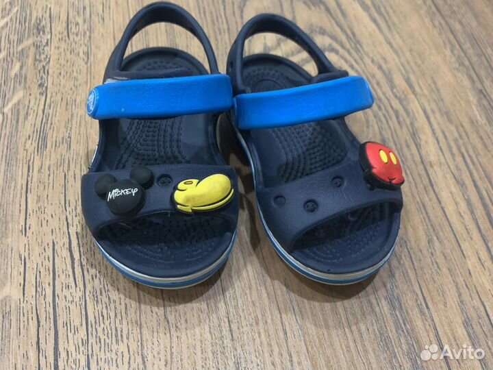Шлепки сандали crocs