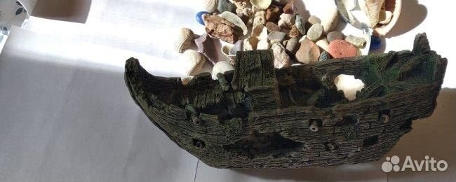 Корабль для аквариума и аксессуары
