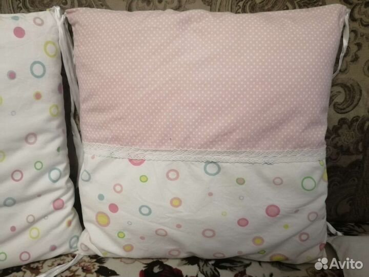 Бортики в кроватку