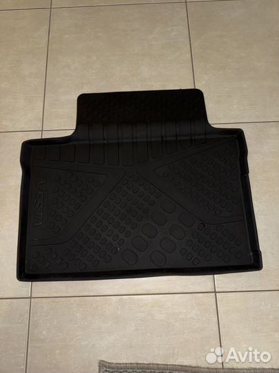 Автомобильные резиновые коврики LADA Vesta Ng