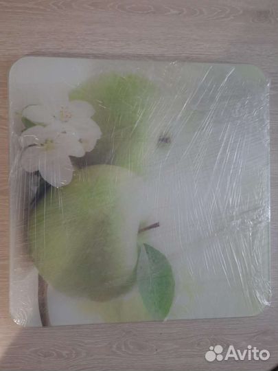 Кухонный стол