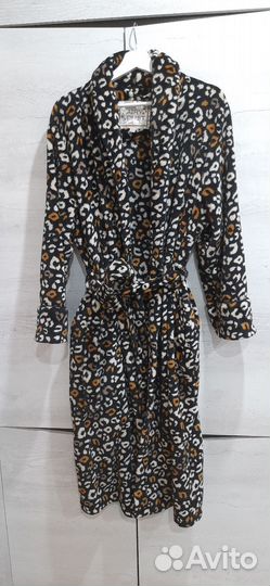 Халат новый 44р