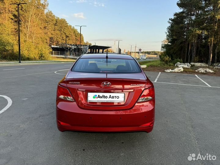 Hyundai Solaris 1.6 AT, 2015, 120 000 км