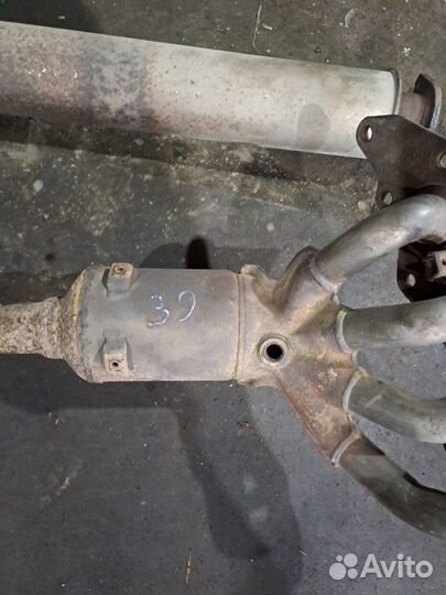 Коллектор выпускной Ford Focus 2 седан 1.8 qqdb