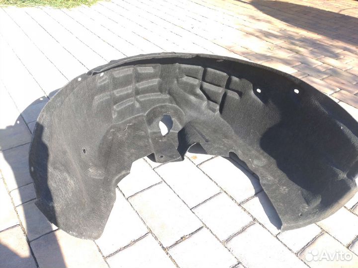 Подкрылок audi a4 b8